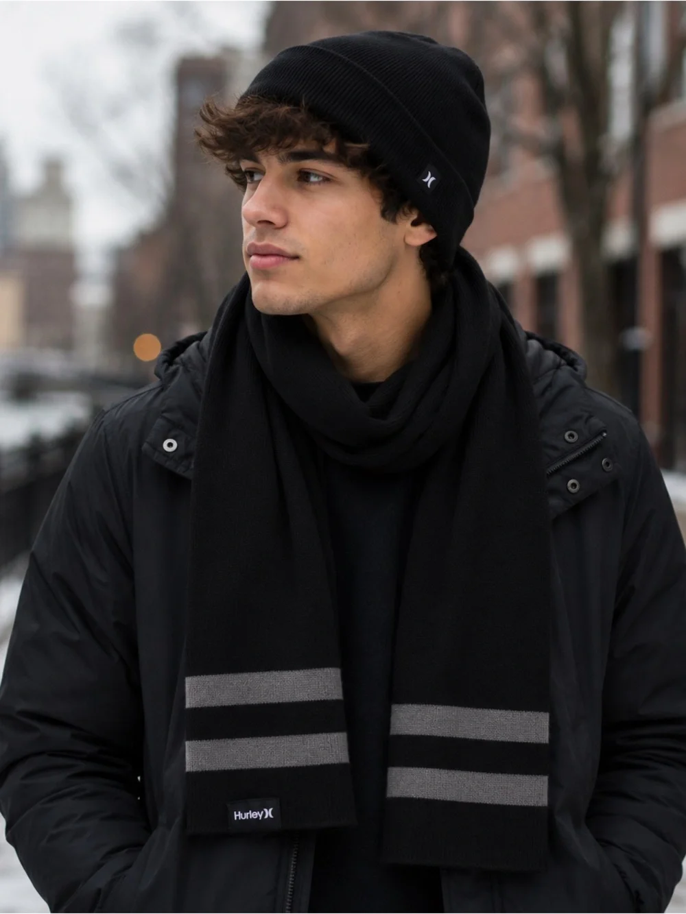 Hurley New Yorker Beanie & Scarf 2-Piece Set NWT